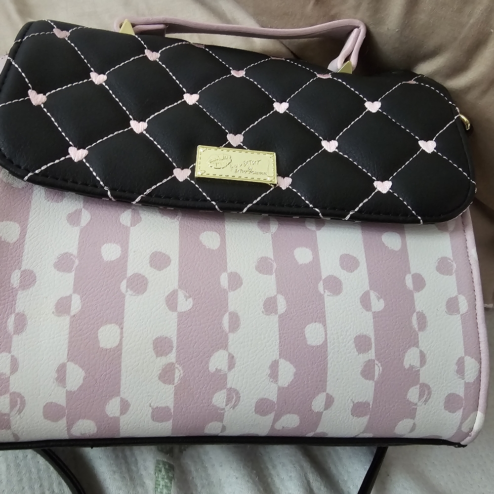 Betsey johnson